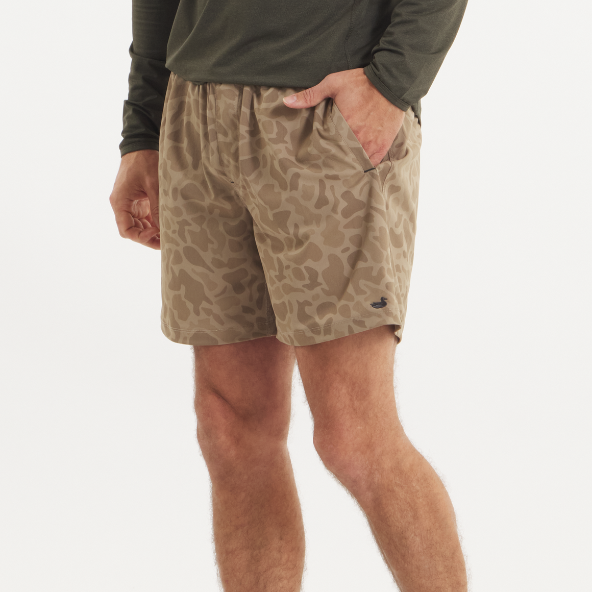 Brown    Camo | ON MODEL FRONT