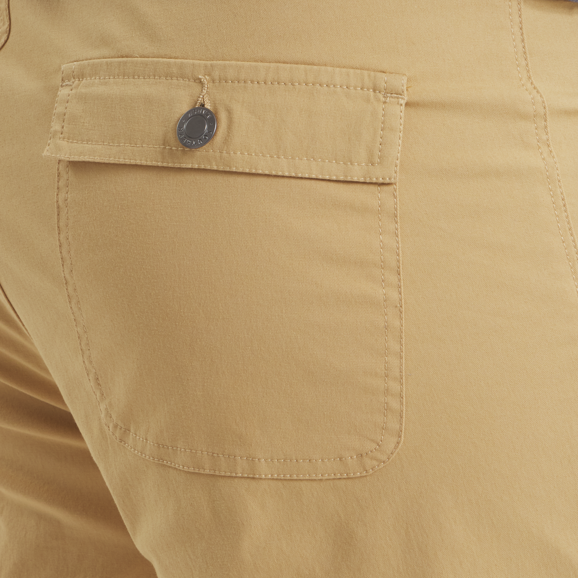 Field Khaki | ON MODEL DETAIL 2