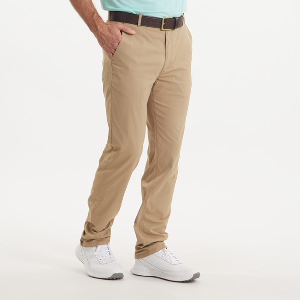 Field Khaki | ON MODEL FRONT
