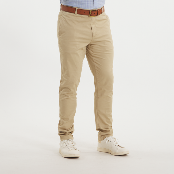 Khaki Chino | ON MODEL FRONT