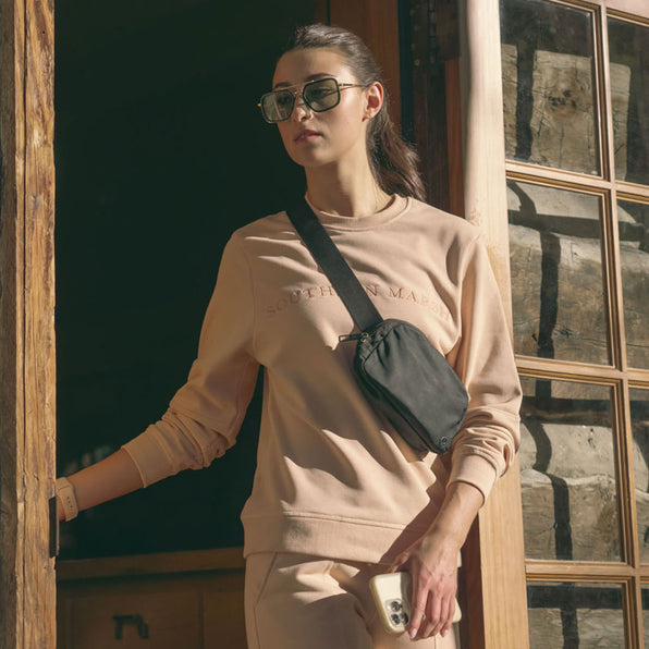Cozy Camellia | LIFESTYLE FRONT