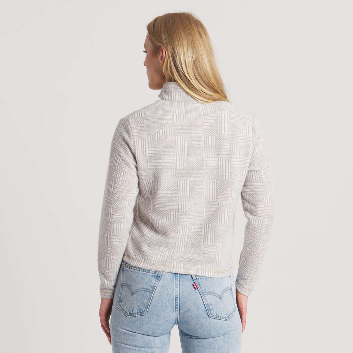 Burnt Taupe Isles | ON MODEL BACK