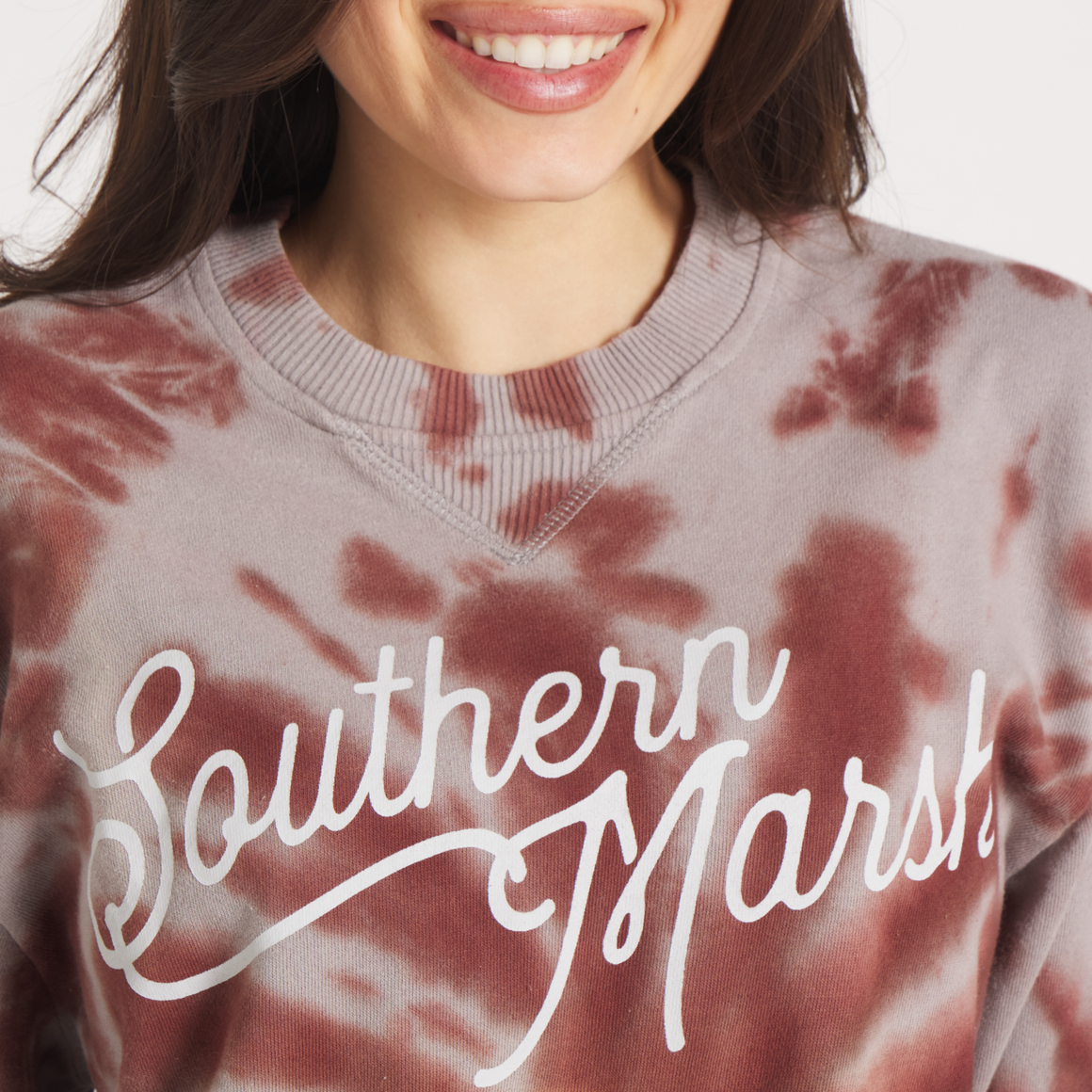 Gray and Maroon | ON MODEL DETAIL