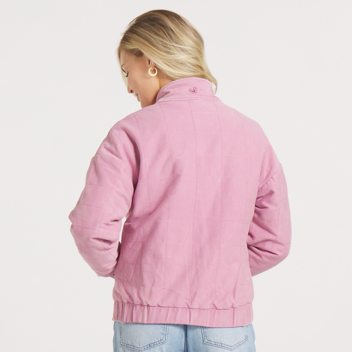 Washed  Camellia | ON MODEL BACK