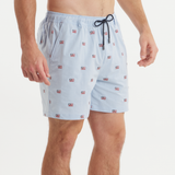 Light    Blue | ON MODEL FRONT