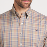 Burnt   Taupe Grid | ON MODEL DETAIL
