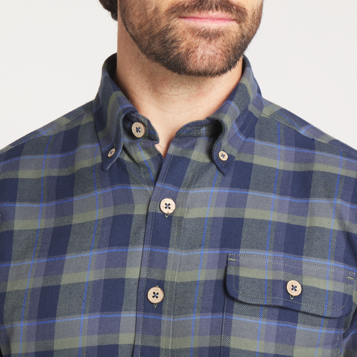 Navy & Dark Green | ON MODEL DETAIL