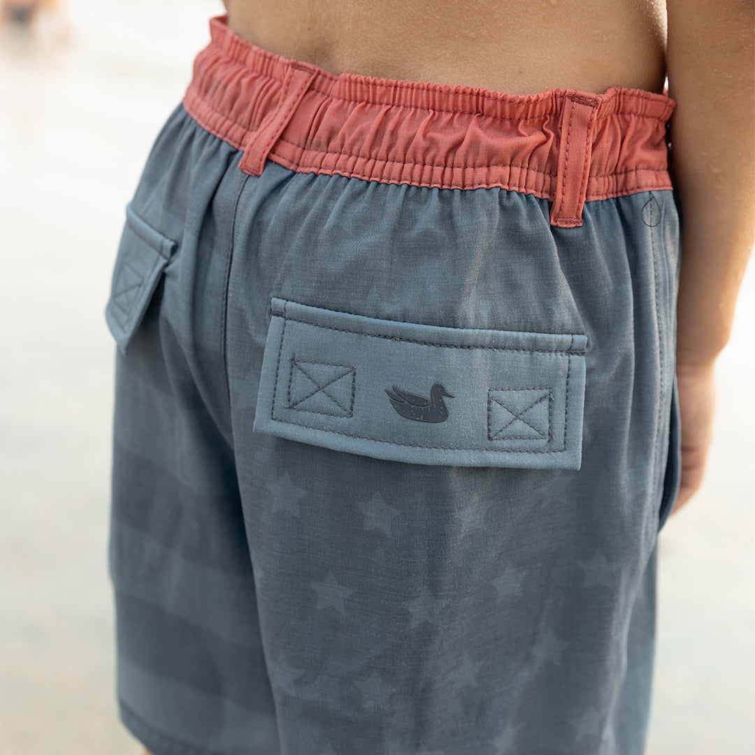 Navy Chambray  | Lifestyle
