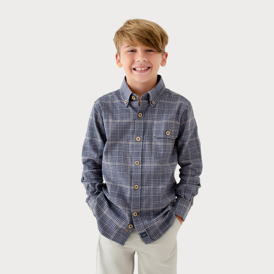 Slate   and   Navy | On Model Front