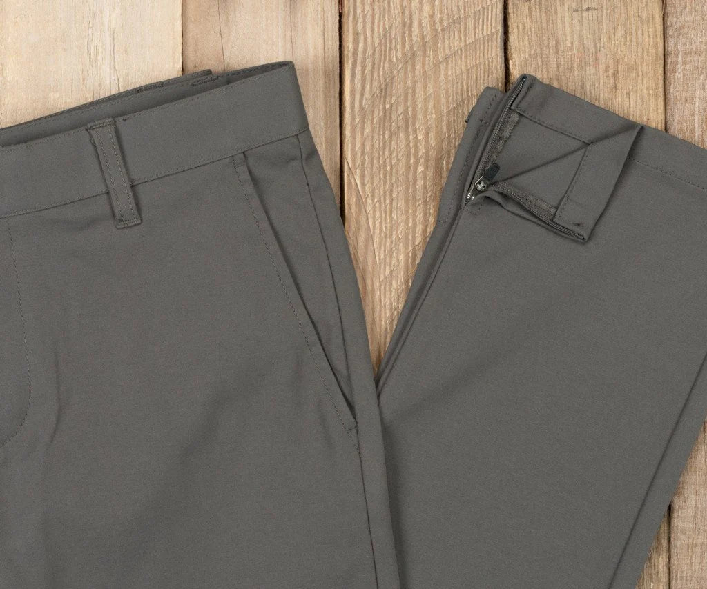 Midnight Gray | Peterson Performance Pant | 34in. Inseam | Detail