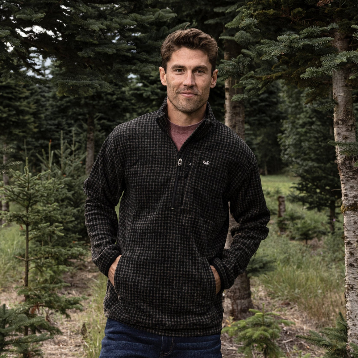 Midnight  Gray and Light Gray | Gunnison Fleece Pullover | Lifestyle